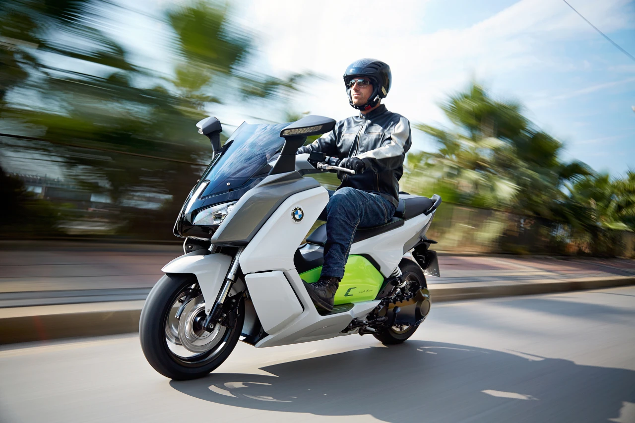 scooter assistance domicile nantes pays de loire bekky arthur